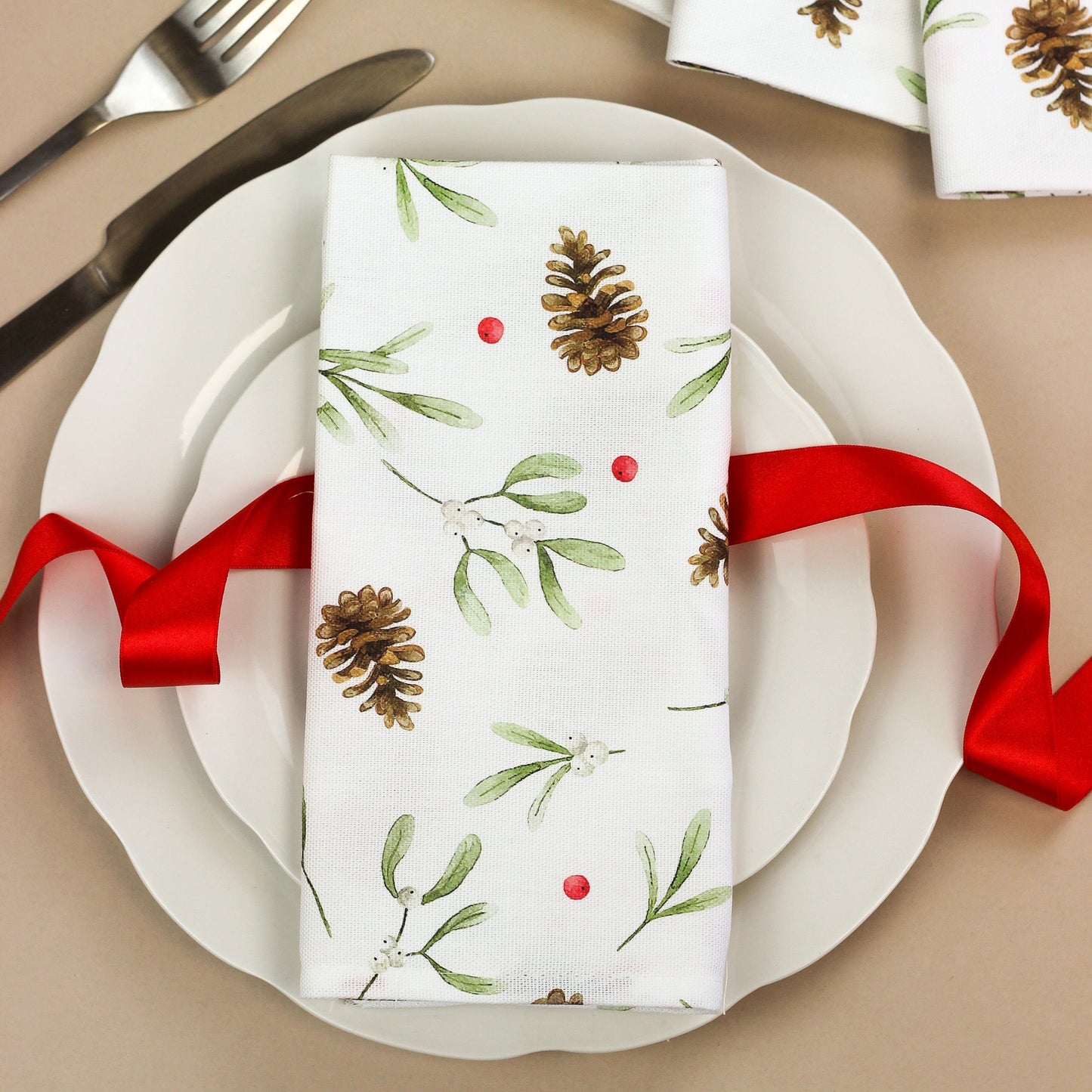 Red Mistletoe Napkins (Pair)