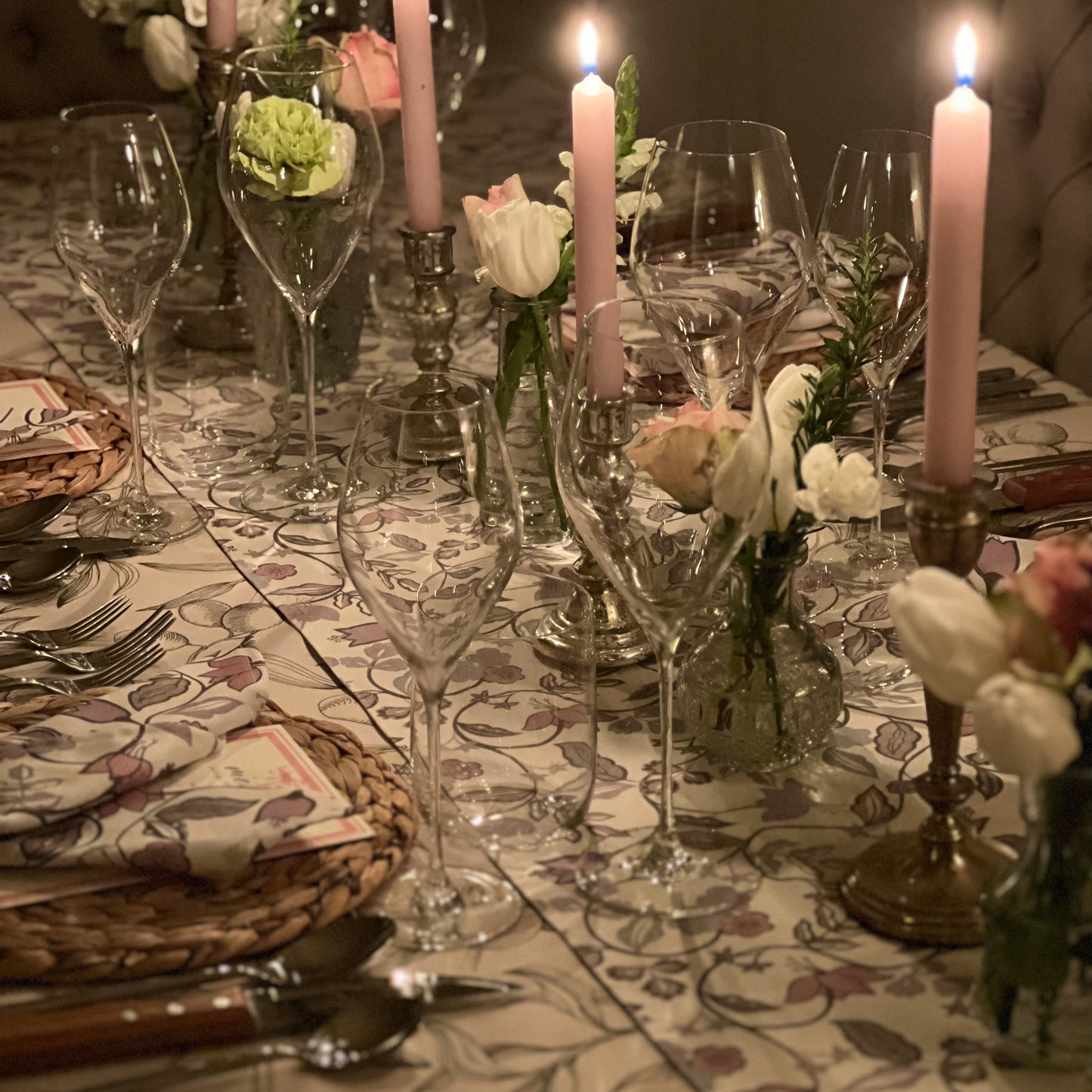 Vintage Floral Table Runner - Lavender